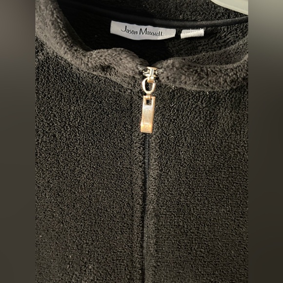 L.L. Bean Black Fleece Jacket - Picture 10 of 12
